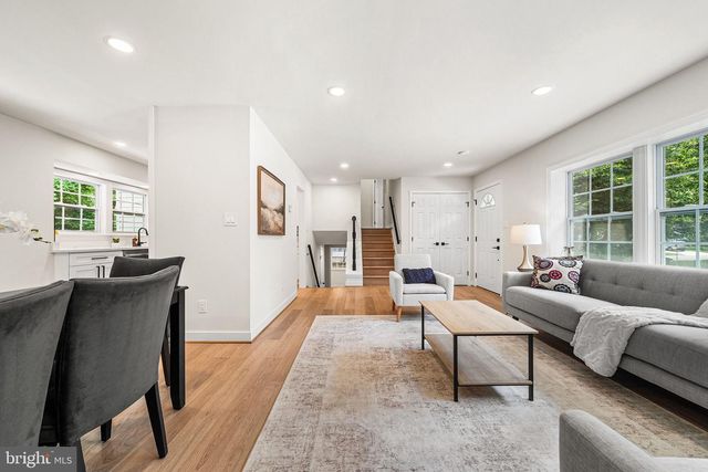 2308 WILLIAM AND MARY DR, Alexandria, VA 22308