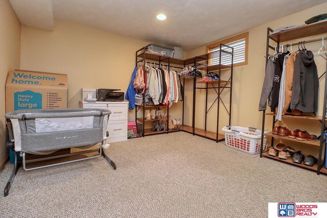 2924 S 13th Street, Lincoln, NE 68502