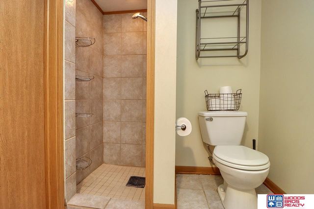 2924 S 13th Street, Lincoln, NE 68502