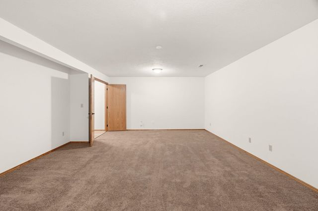 1904 S Century Ln, Spokane Valley, WA 99037