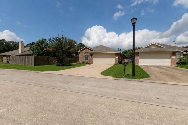 711 Levi Bend, Magnolia, TX 77354