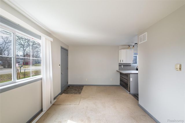 1377 Allen Street, Burton, MI 48529