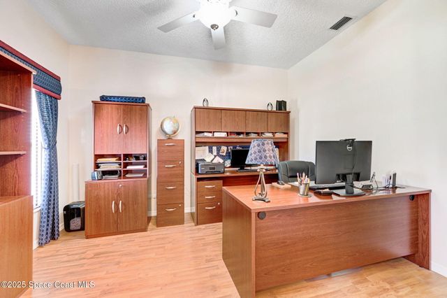 426 Cortez Road NW, Palm Bay, FL 32907