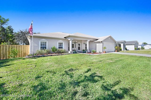 426 Cortez Road NW, Palm Bay, FL 32907