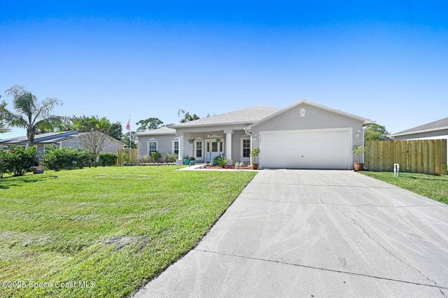 426 Cortez Road NW, Palm Bay, FL 32907