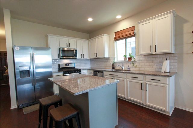 153 Carlina LOOP, Liberty Hill, TX 78642