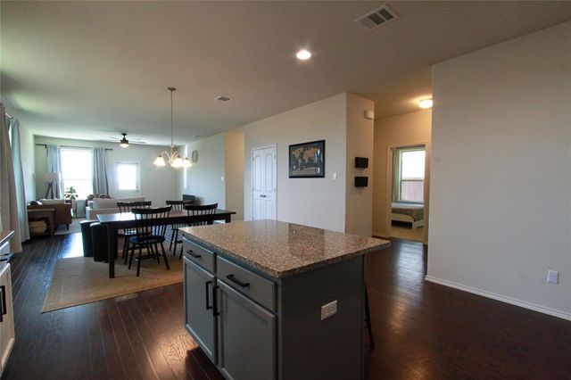 153 Carlina LOOP, Liberty Hill, TX 78642