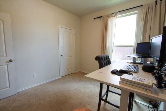 153 Carlina LOOP, Liberty Hill, TX 78642