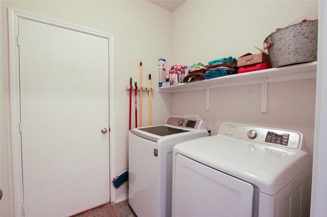 153 Carlina LOOP, Liberty Hill, TX 78642