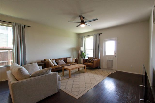 153 Carlina LOOP, Liberty Hill, TX 78642