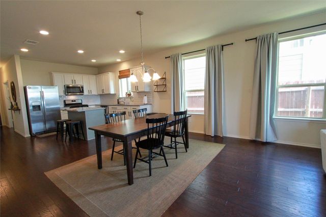 153 Carlina LOOP, Liberty Hill, TX 78642