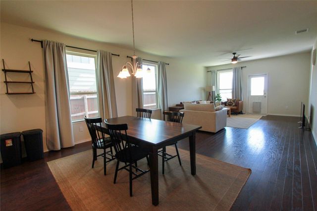 153 Carlina LOOP, Liberty Hill, TX 78642
