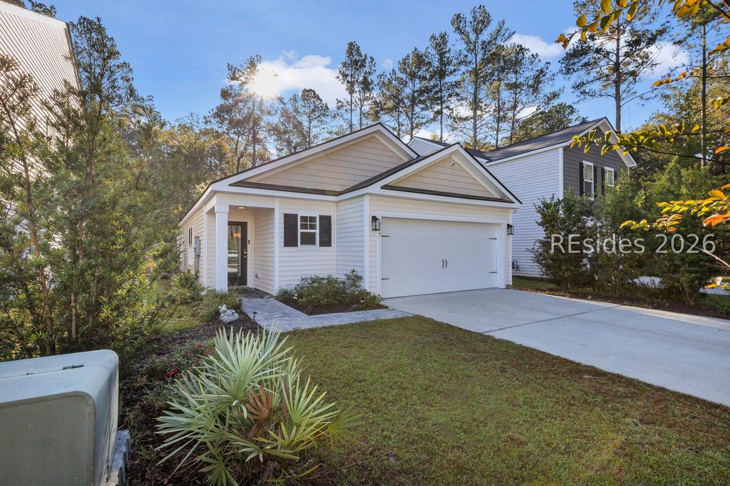 207 Mascot Ct, Okatie, SC 29909