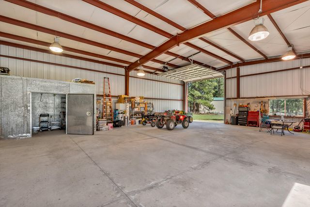 32841 River Bend Road, Chiloquin, OR 97624