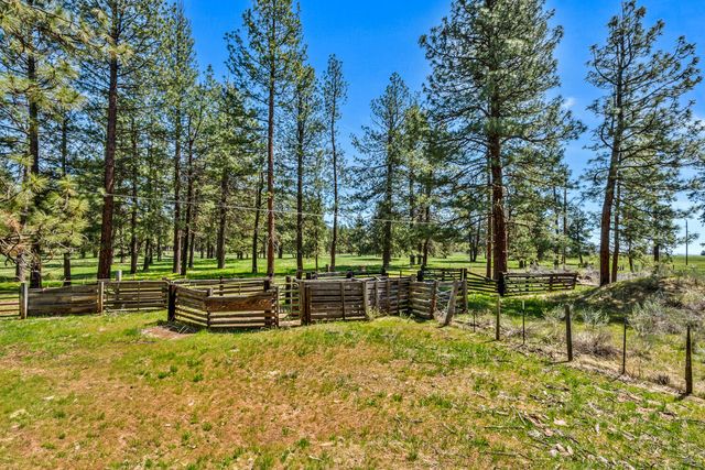 32841 River Bend Road, Chiloquin, OR 97624