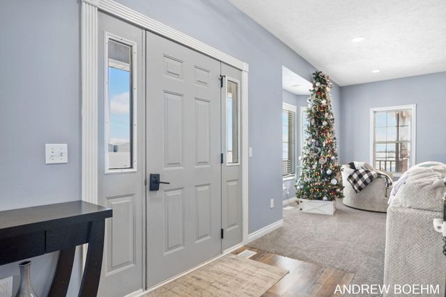 2521 Air Park Drive, Zeeland Twp, MI 49464