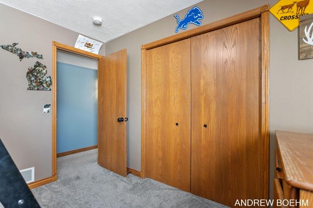 2521 Air Park Drive, Zeeland Twp, MI 49464