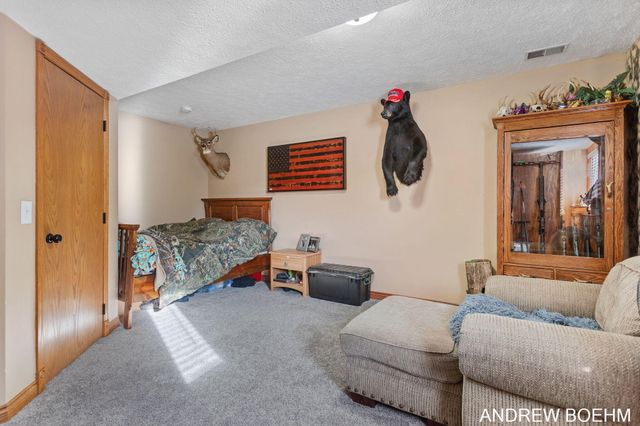 2521 Air Park Drive, Zeeland Twp, MI 49464