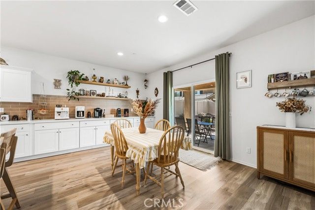 38235 Etienne, Palmdale, CA 93552