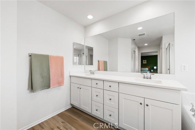 38235 Etienne, Palmdale, CA 93552