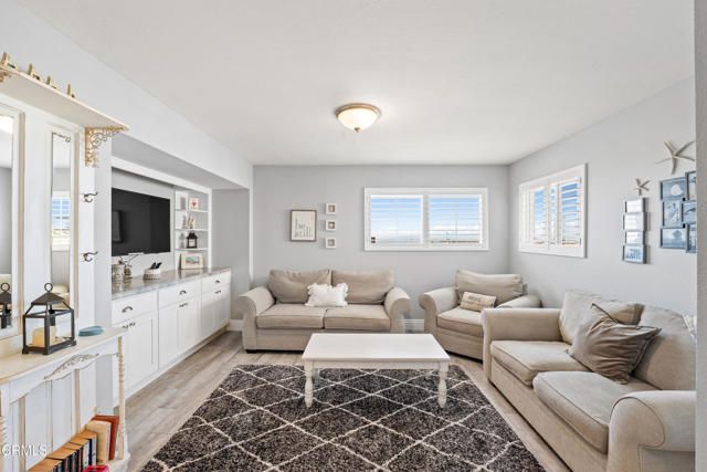 2405 Ocean Drive, Oxnard, CA 93035