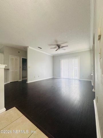 10000 GATE Parkway N 1711, Jacksonville, FL 32246