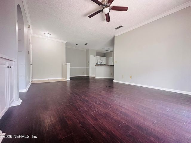 10000 GATE Parkway N 1711, Jacksonville, FL 32246