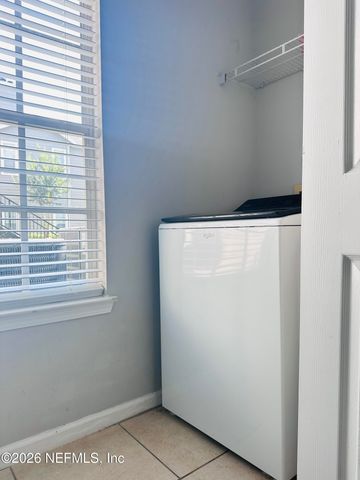 10000 GATE Parkway N 1711, Jacksonville, FL 32246