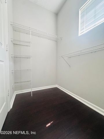 10000 GATE Parkway N 1711, Jacksonville, FL 32246