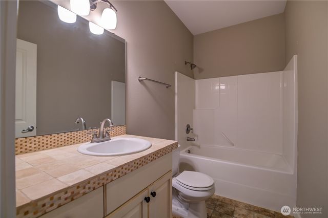 2311 Alder Street, Milton, WA 98354