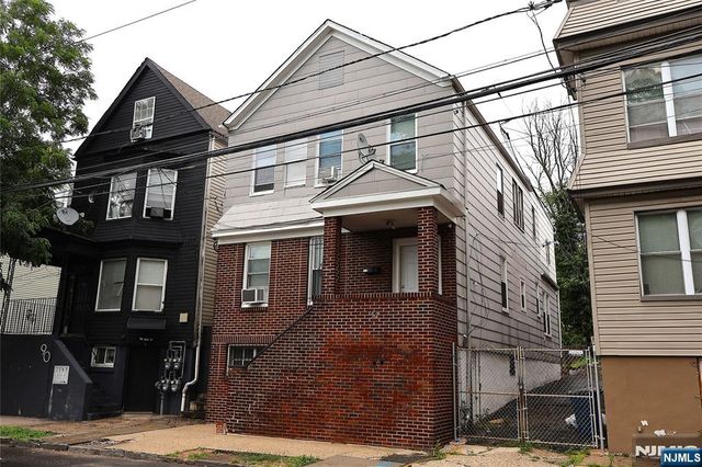 92 S Devine Street, Newark, NJ 07106