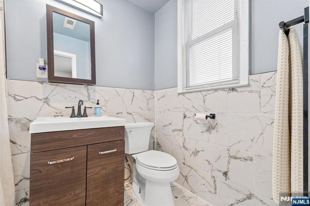92 S Devine Street, Newark, NJ 07106