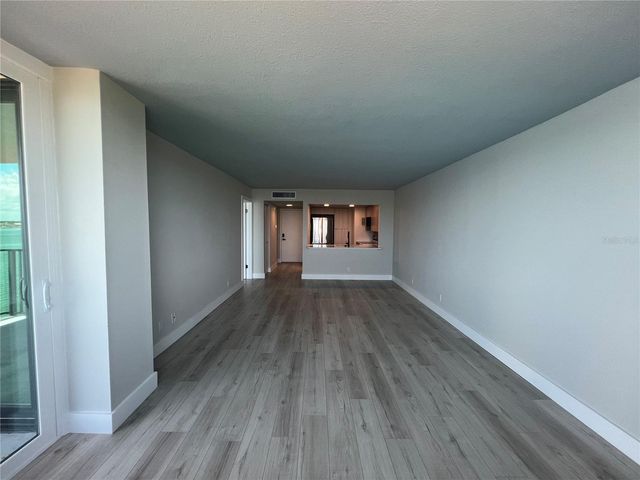 6104 PALMA DEL MAR BOULEVARD S 607, St Petersburg, FL 33715