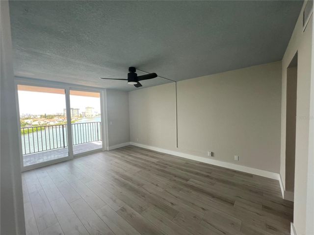 6104 PALMA DEL MAR BOULEVARD S 607, St Petersburg, FL 33715