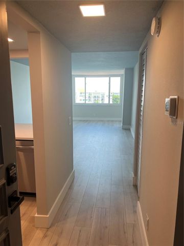 6104 PALMA DEL MAR BOULEVARD S 607, St Petersburg, FL 33715