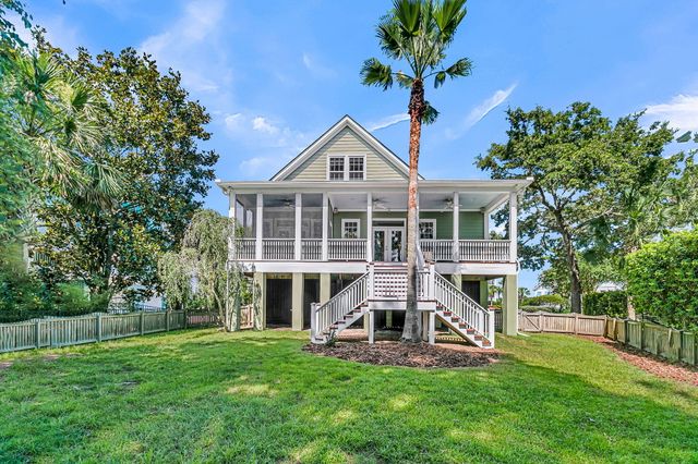 2618 Kiln Creek Circle, Mount Pleasant, SC 29466