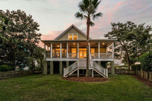 2618 Kiln Creek Circle, Mount Pleasant, SC 29466