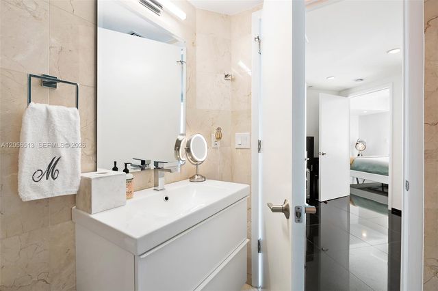3131 NE 188th Street 1301, Aventura, FL 33180