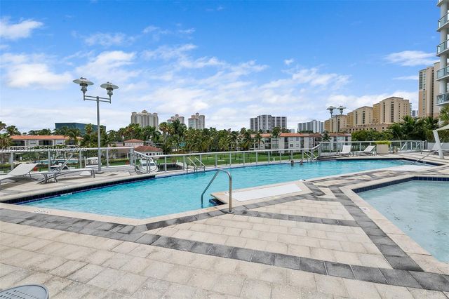 3131 NE 188th Street 1301, Aventura, FL 33180