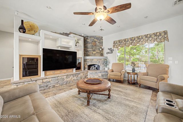 4316 W J J RANCH Road, Glendale, AZ 85310