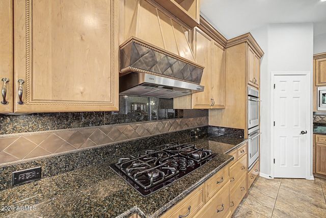 4316 W J J RANCH Road, Glendale, AZ 85310