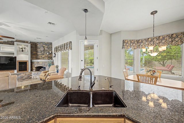 4316 W J J RANCH Road, Glendale, AZ 85310