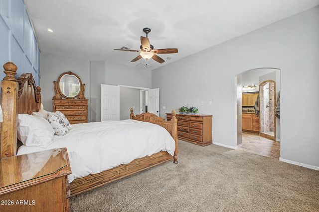 4316 W J J RANCH Road, Glendale, AZ 85310