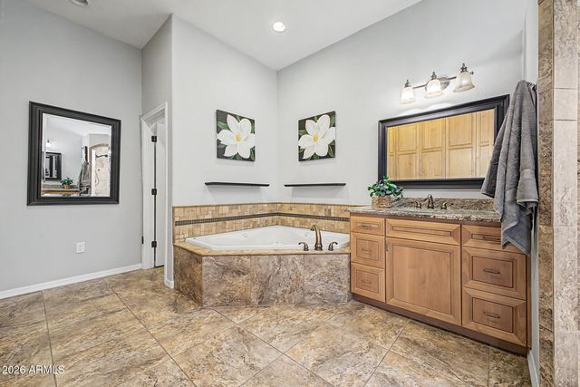 4316 W J J RANCH Road, Glendale, AZ 85310