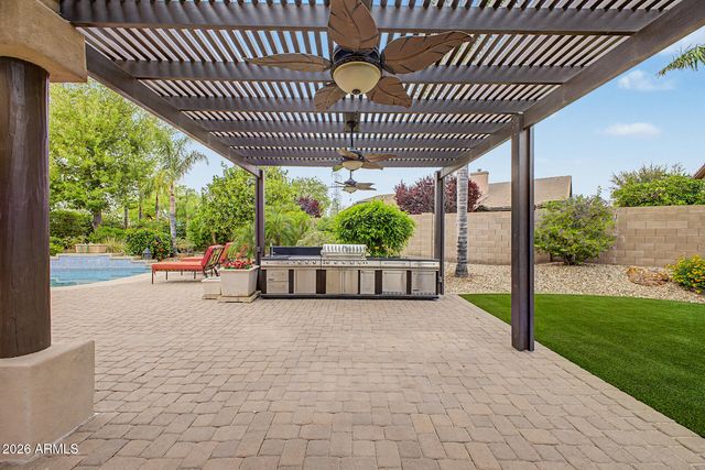 4316 W J J RANCH Road, Glendale, AZ 85310