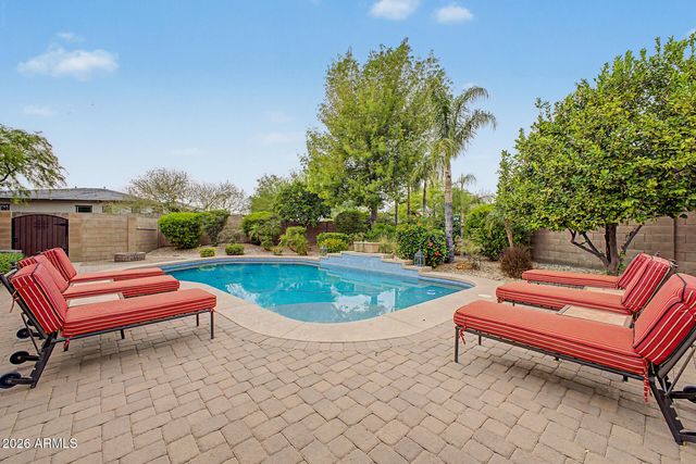 4316 W J J RANCH Road, Glendale, AZ 85310