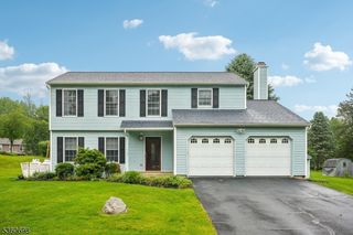 7 Michael Ct, Green Twp., NJ 07860