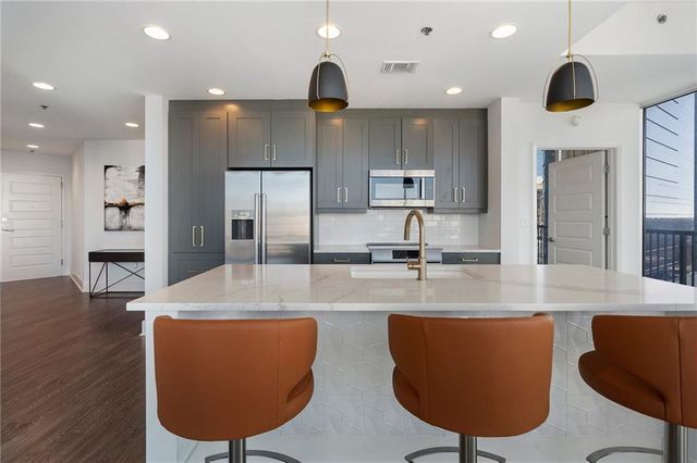 1080 Peachtree NE Street 1610, Atlanta, GA 30309