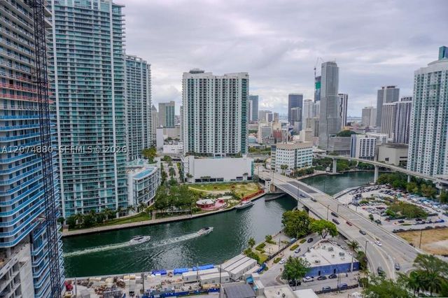 88 SW 7 2112, Miami, FL 33130