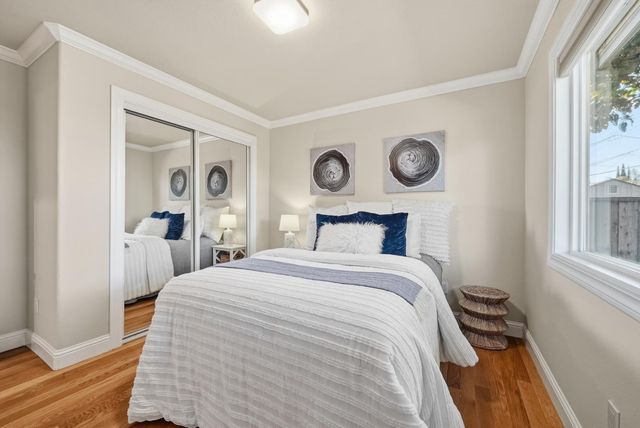 2535 Crystal Drive, Santa Clara, CA 95051